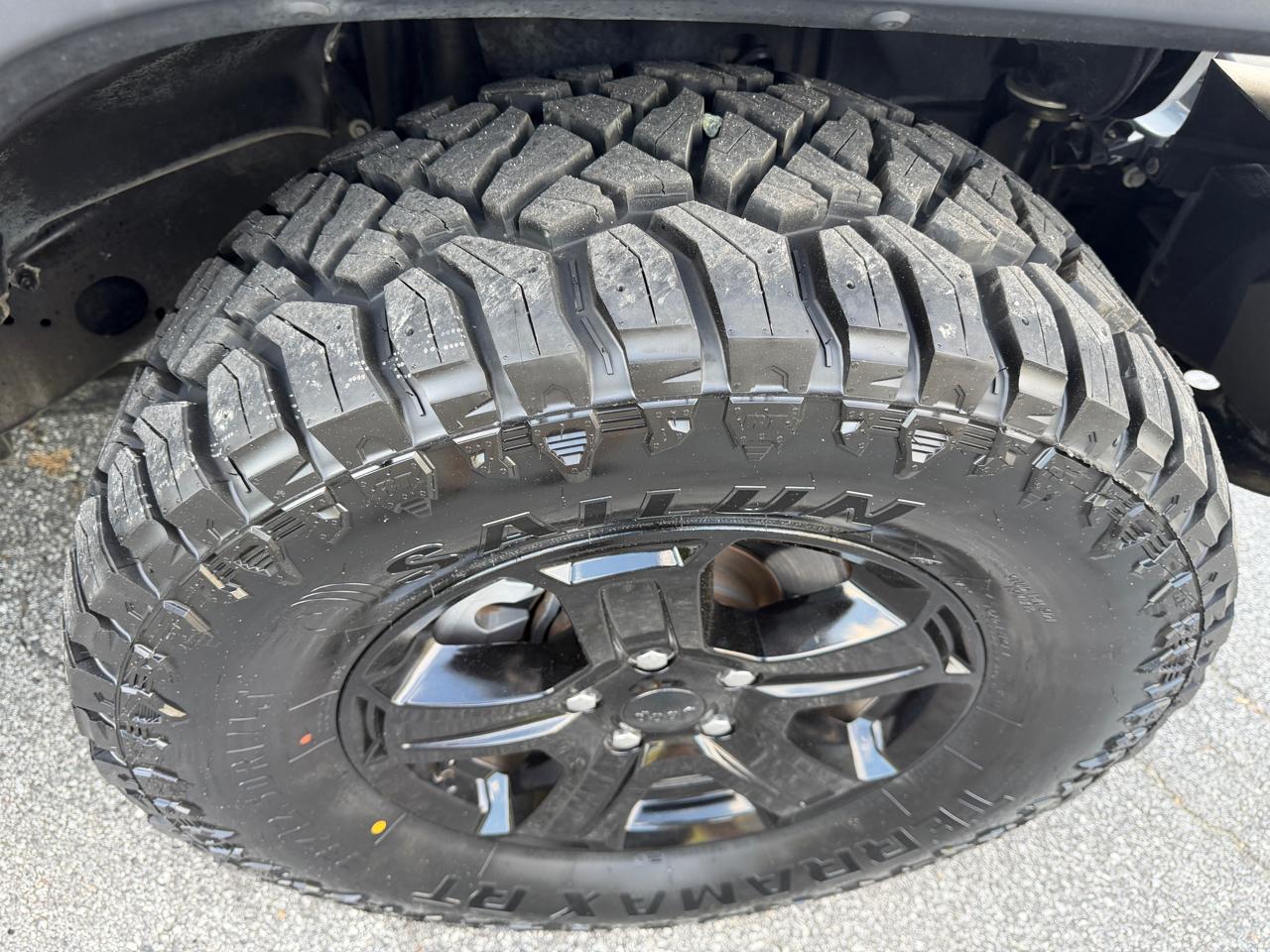 Jeep Wrangler Unlimited Sport 2018