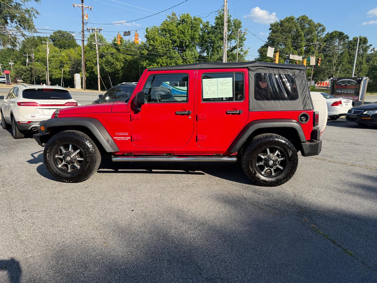 Jeep Wrangler Unlimited Sport RWD 2010