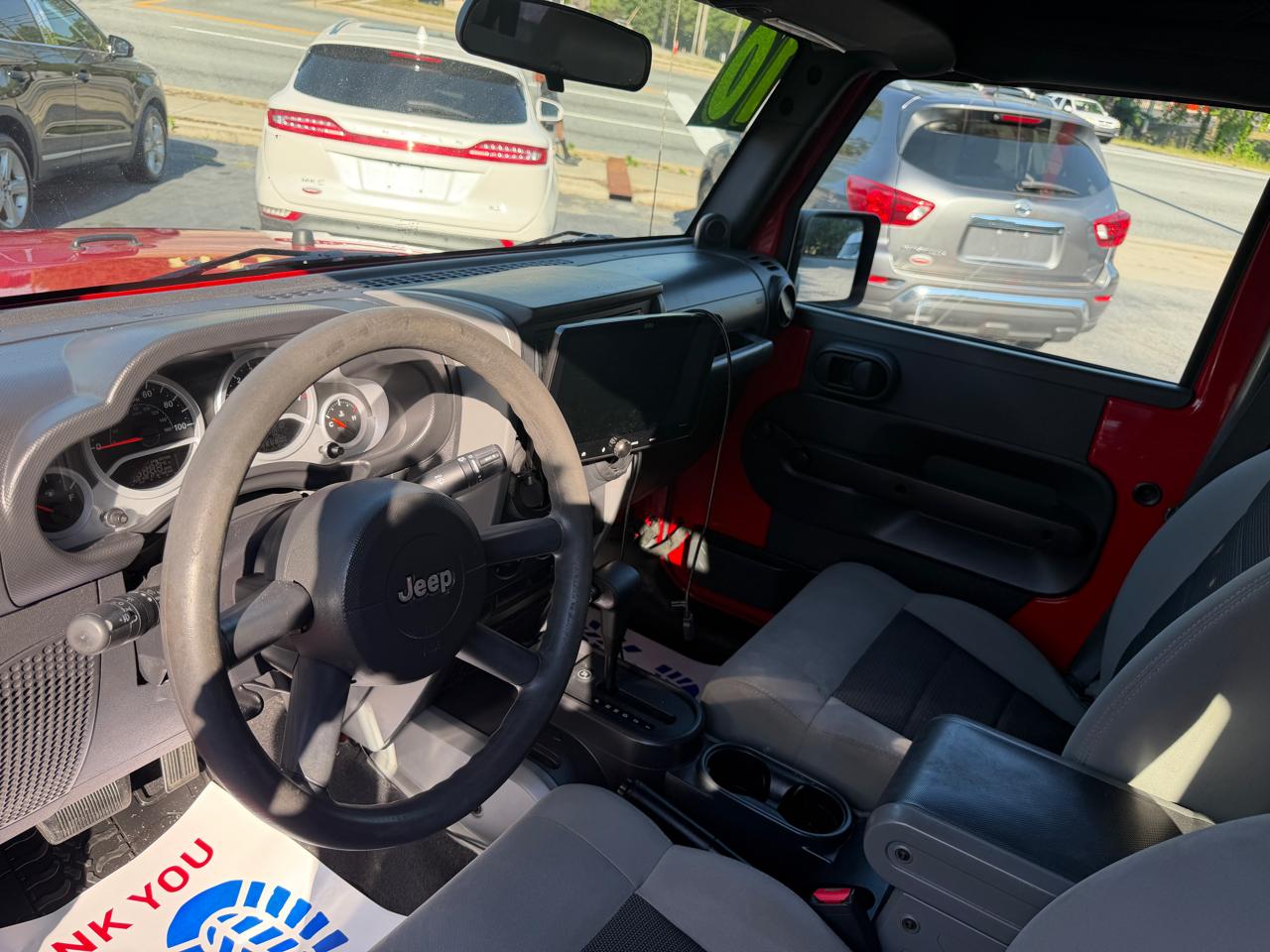 Jeep Wrangler Unlimited Sport RWD 2010