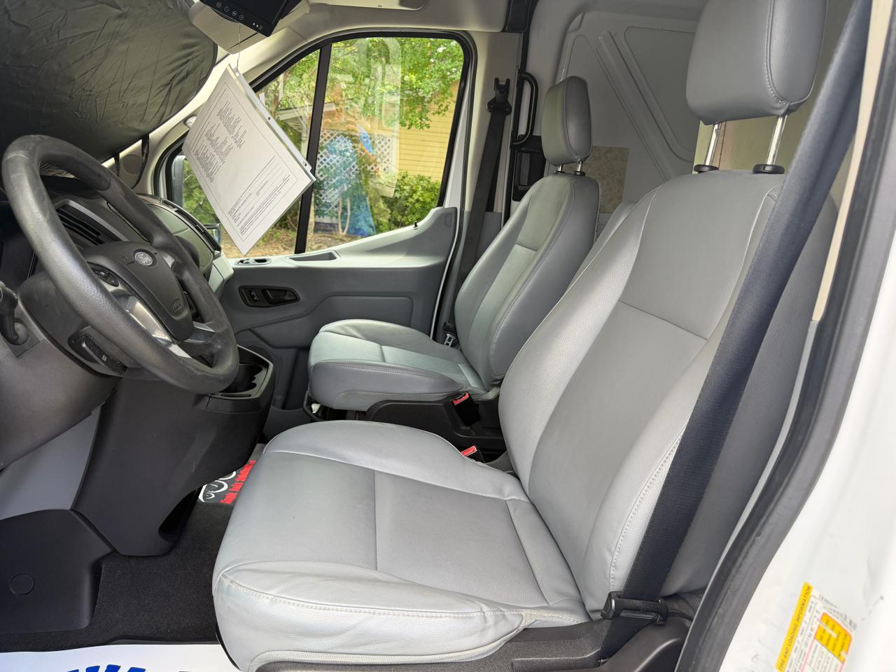 Ford Transit 350 Van High Roof w/Sliding Pass. 148-in. WB EL 2015