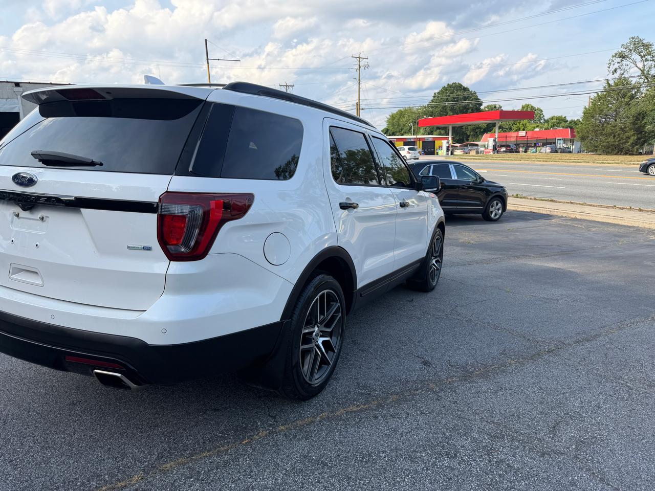 Ford Explorer Sport 4WD 2016