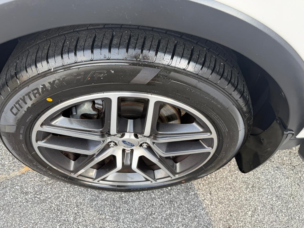 Ford Explorer Sport 4WD 2016