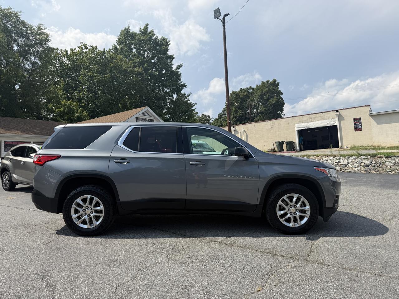 Chevrolet Traverse LS AWD 2020