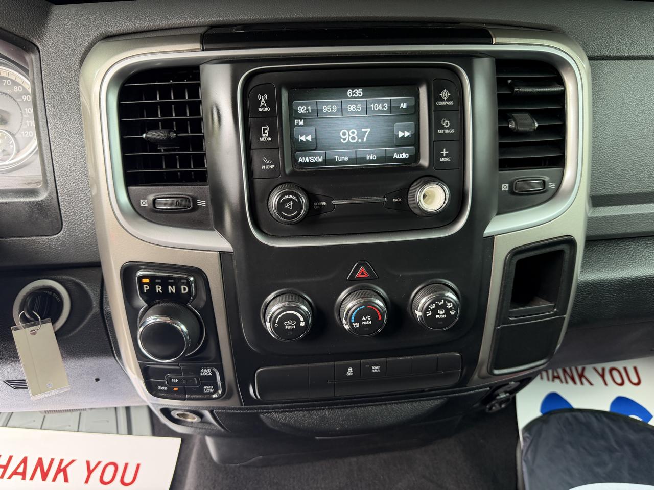 RAM 1500 4WD Quad Cab 140.5" SLT 2017