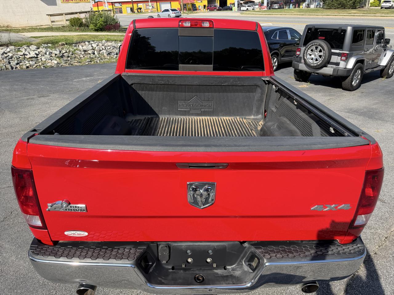 RAM 1500 4WD Crew Cab 149" SLT 2014