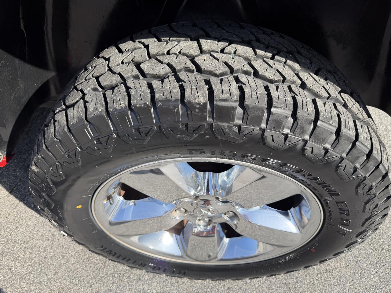 RAM 1500 4WD Crew Cab 149" SLT 2014