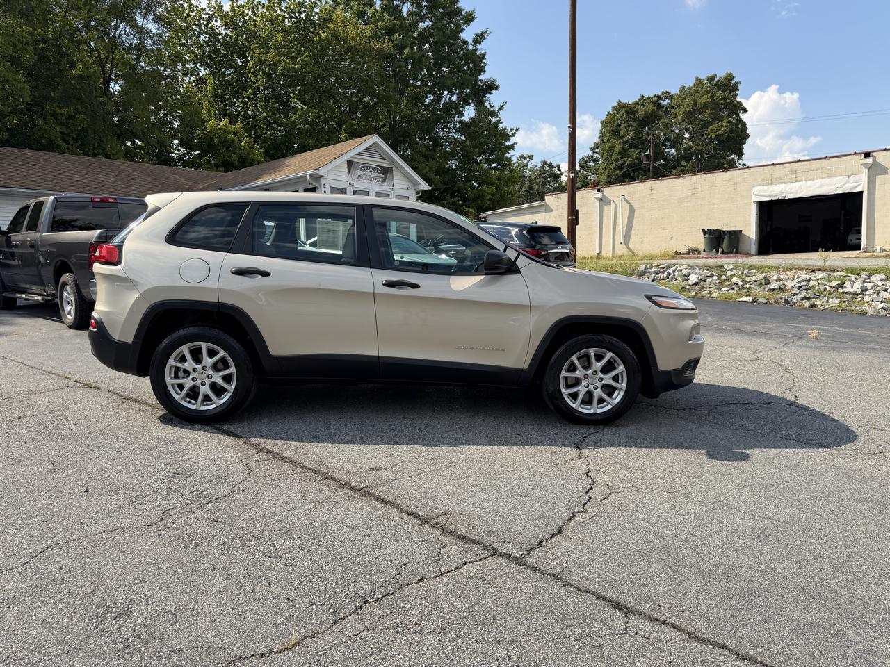 Jeep Cherokee Sport FWD 2015