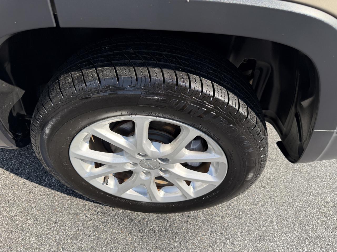 Jeep Cherokee Sport FWD 2015