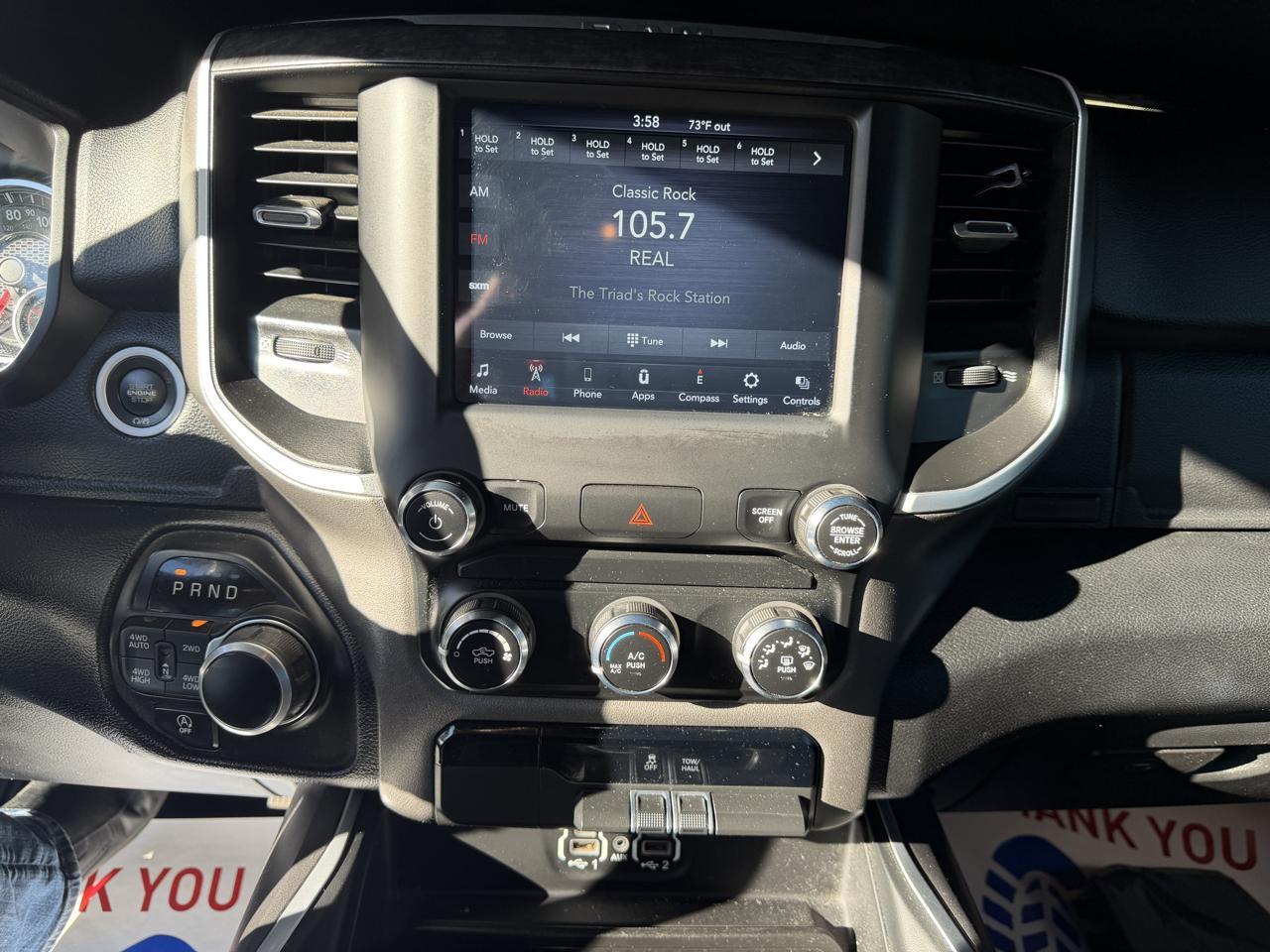 RAM 1500 Big Horn Quad Cab 4WD 2021