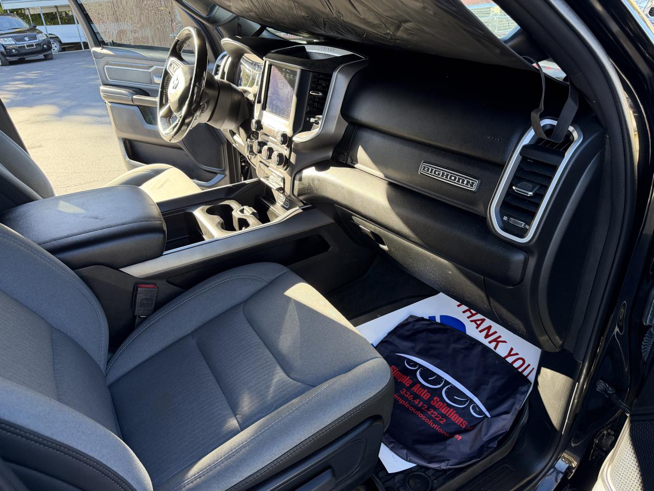 RAM 1500 Big Horn Quad Cab 4WD 2021