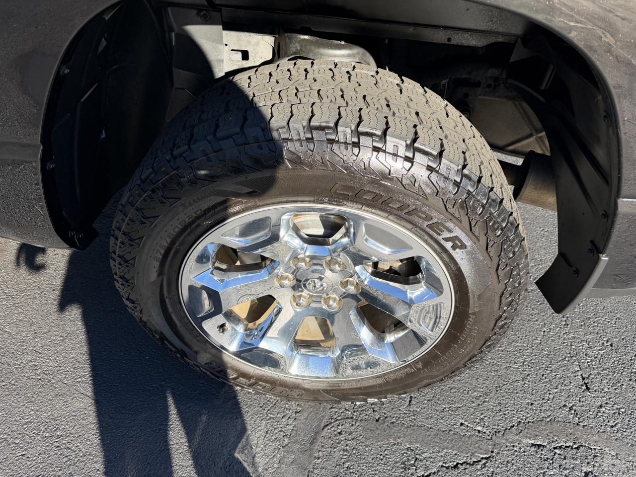 RAM 1500 Big Horn Quad Cab 4WD 2021