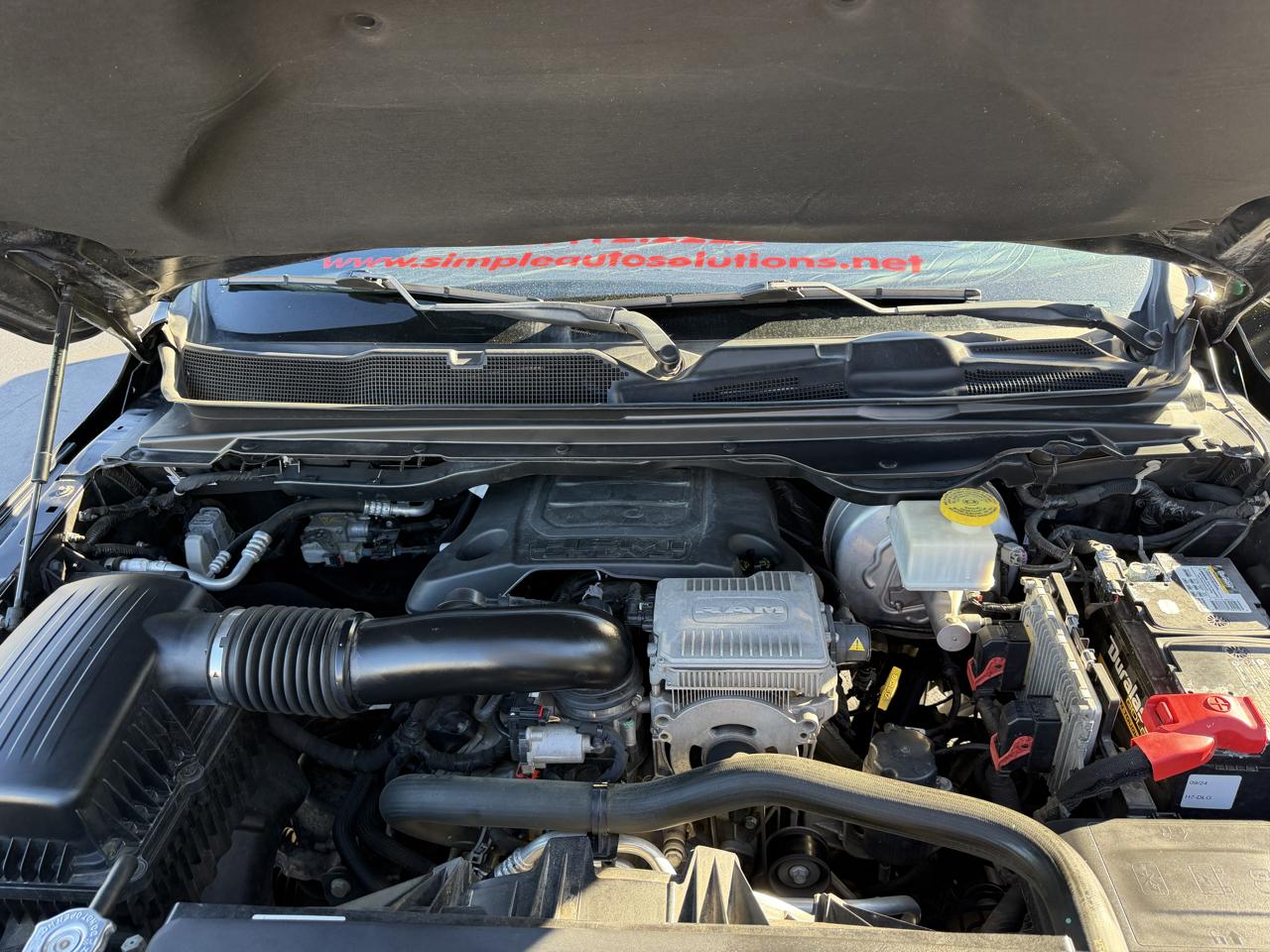RAM 1500 Big Horn Quad Cab 4WD 2021