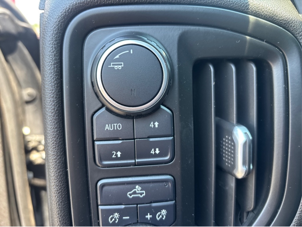 Chevrolet Silverado 1500  2020