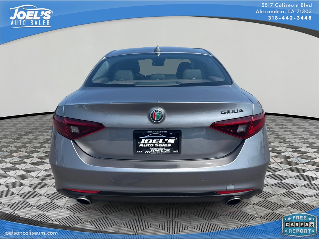 Alfa Romeo Giulia  2021