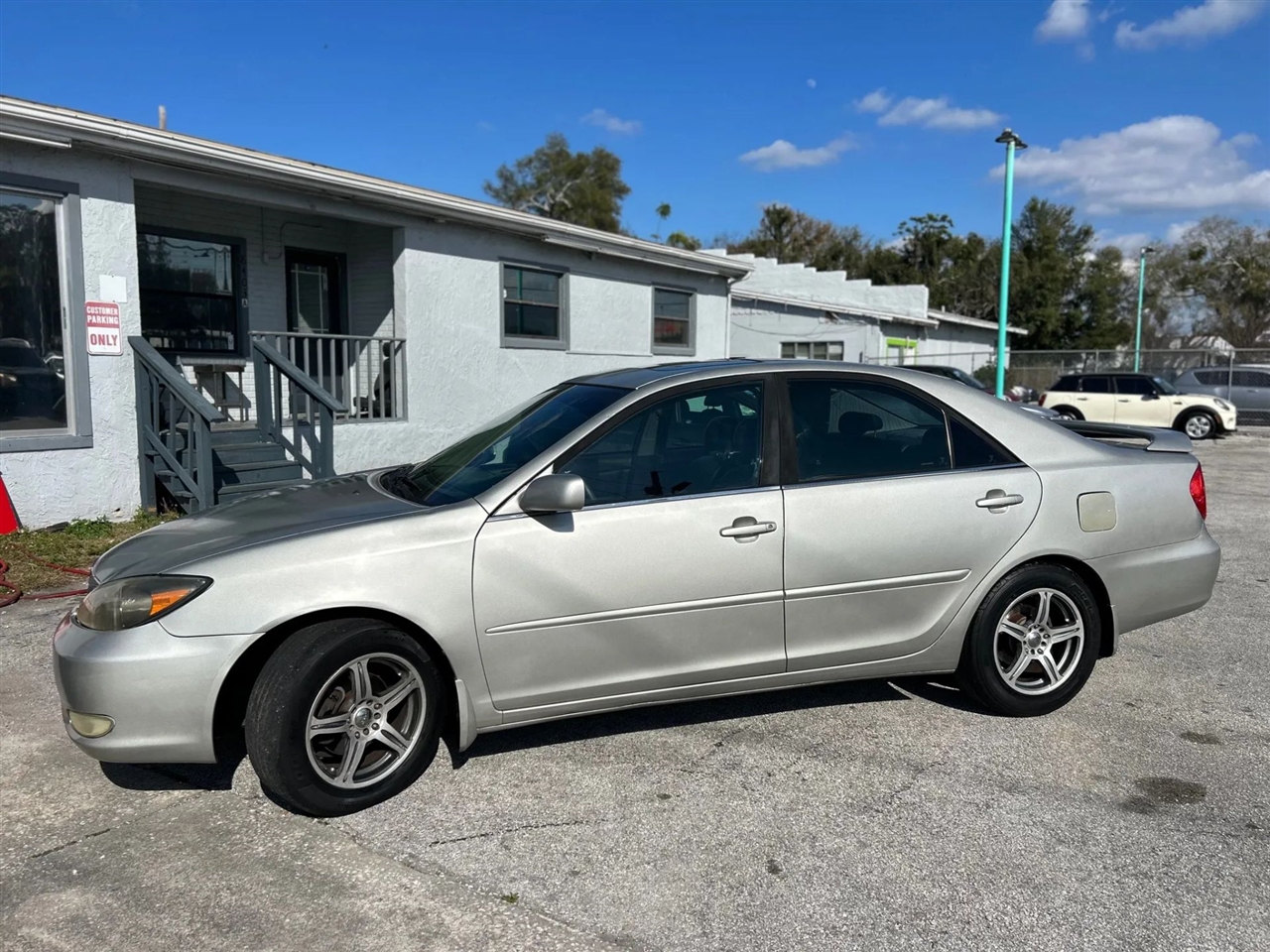 Toyota Camry SE 2002