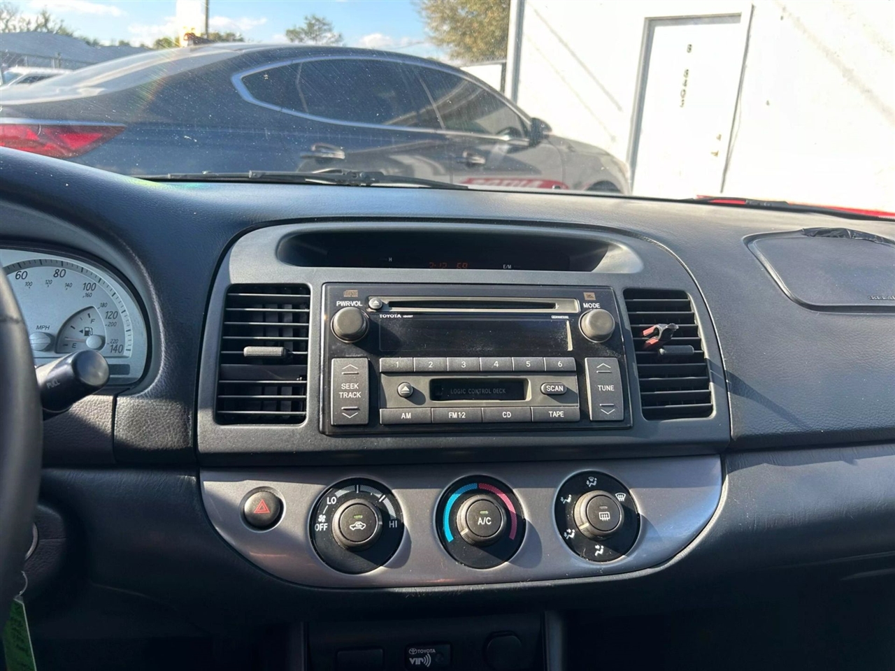 Toyota Camry SE 2002