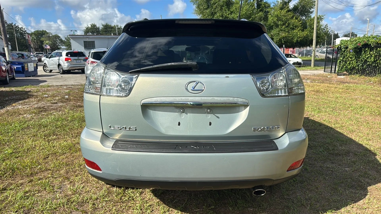 Lexus RX 330 FWD 2005