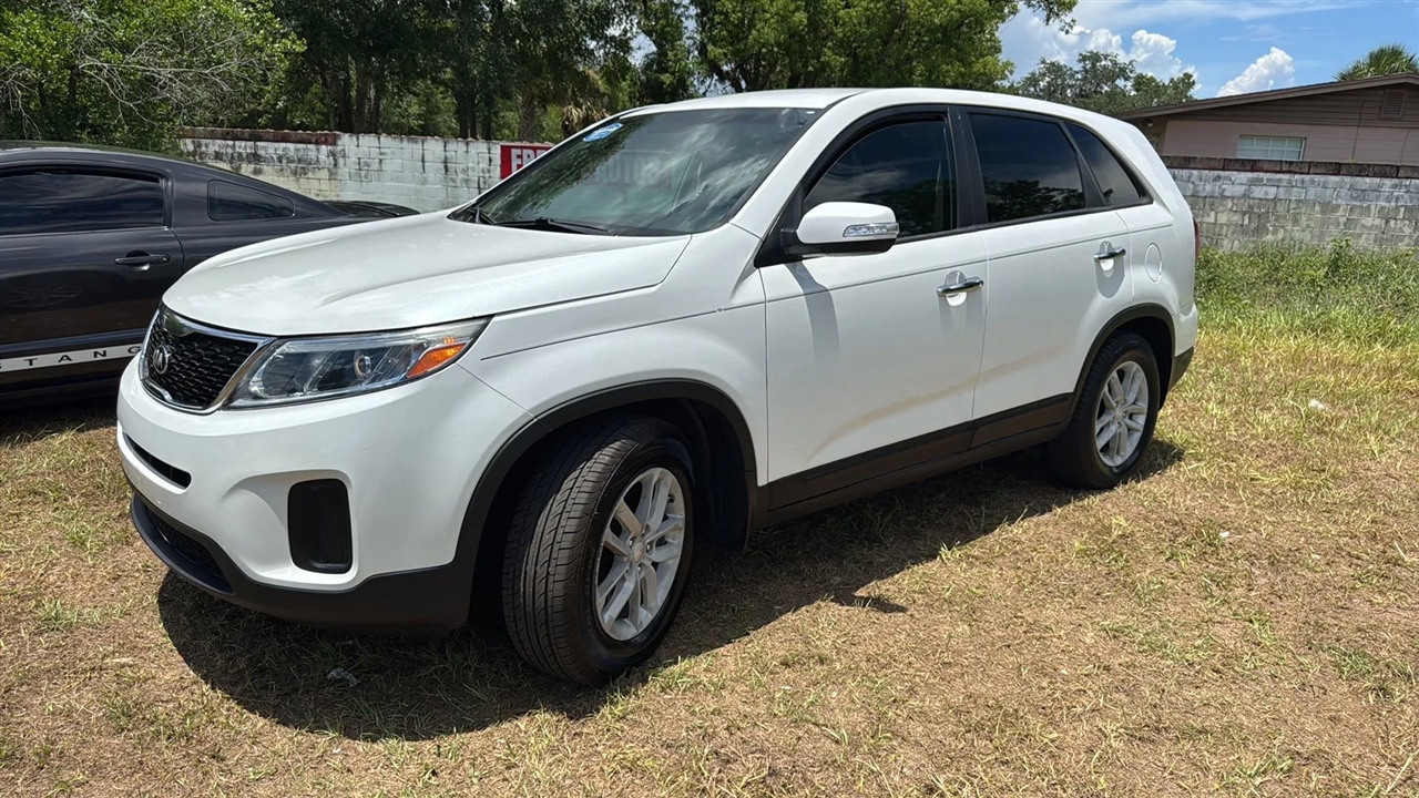 Kia Sorento LX 2WD 2015