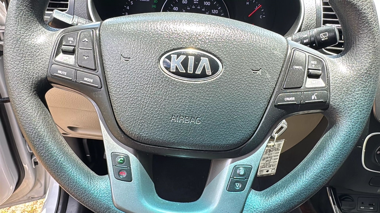 Kia Sorento LX 2WD 2015