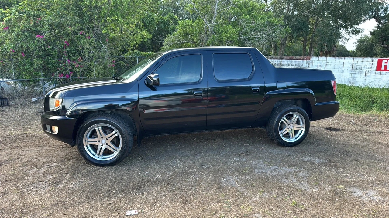 Honda Ridgeline RT 2011