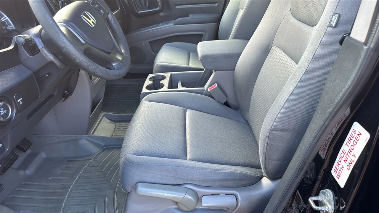 Honda Ridgeline RT 2011