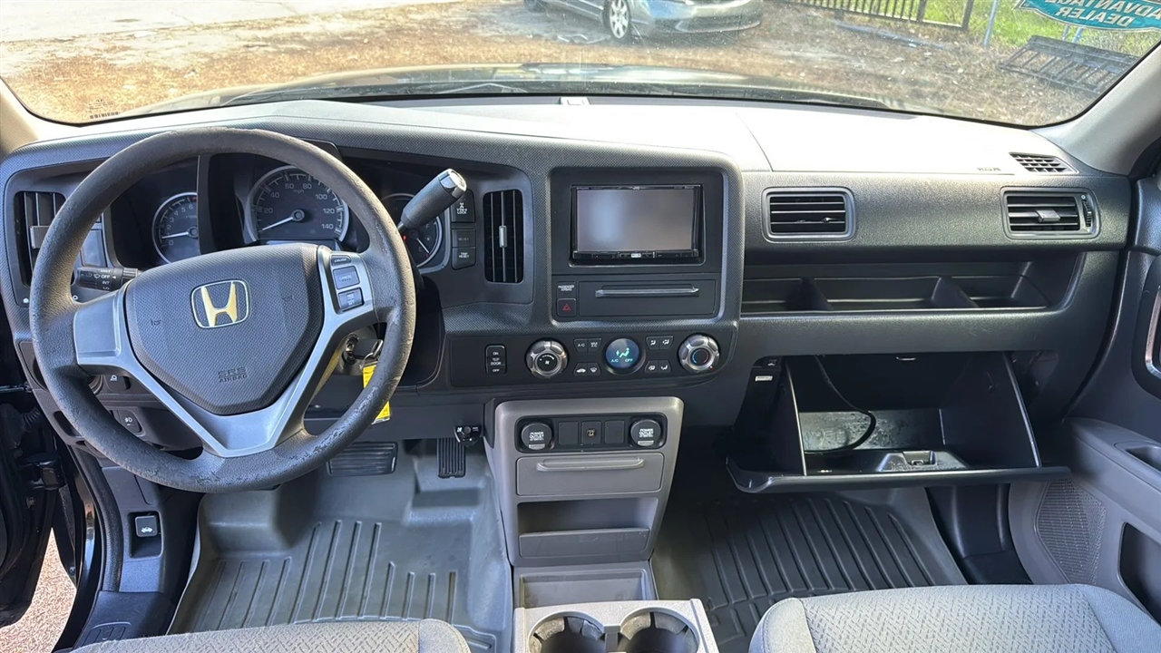 Honda Ridgeline RT 2011