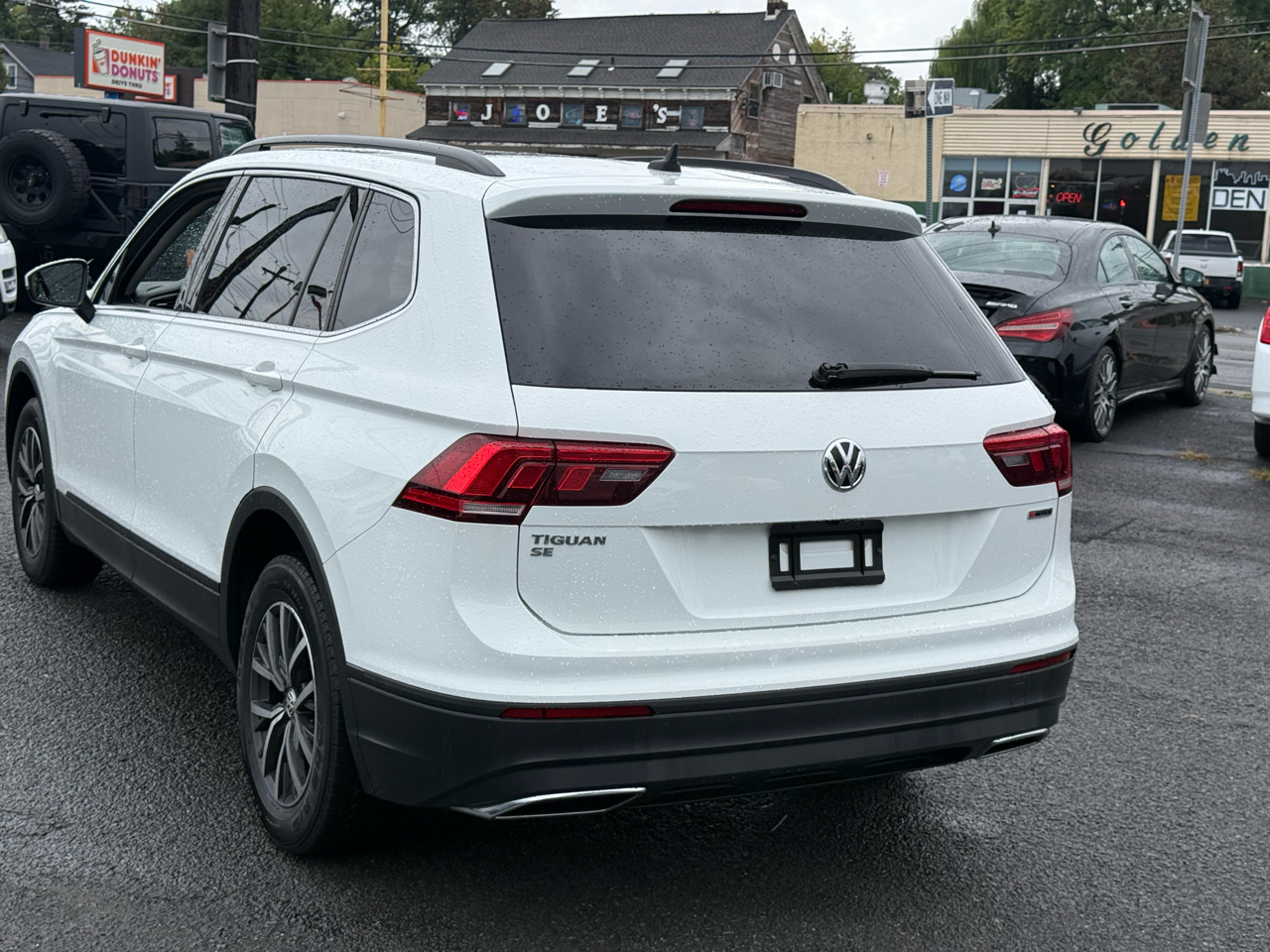 2019 Volkswagen Tiguan SEL photo 4