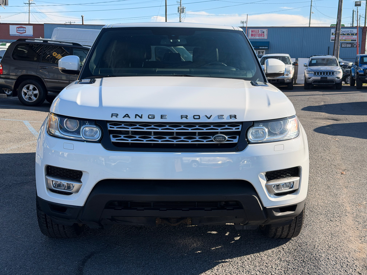 2014 Land Rover Range Rover Sport HSE photo 2