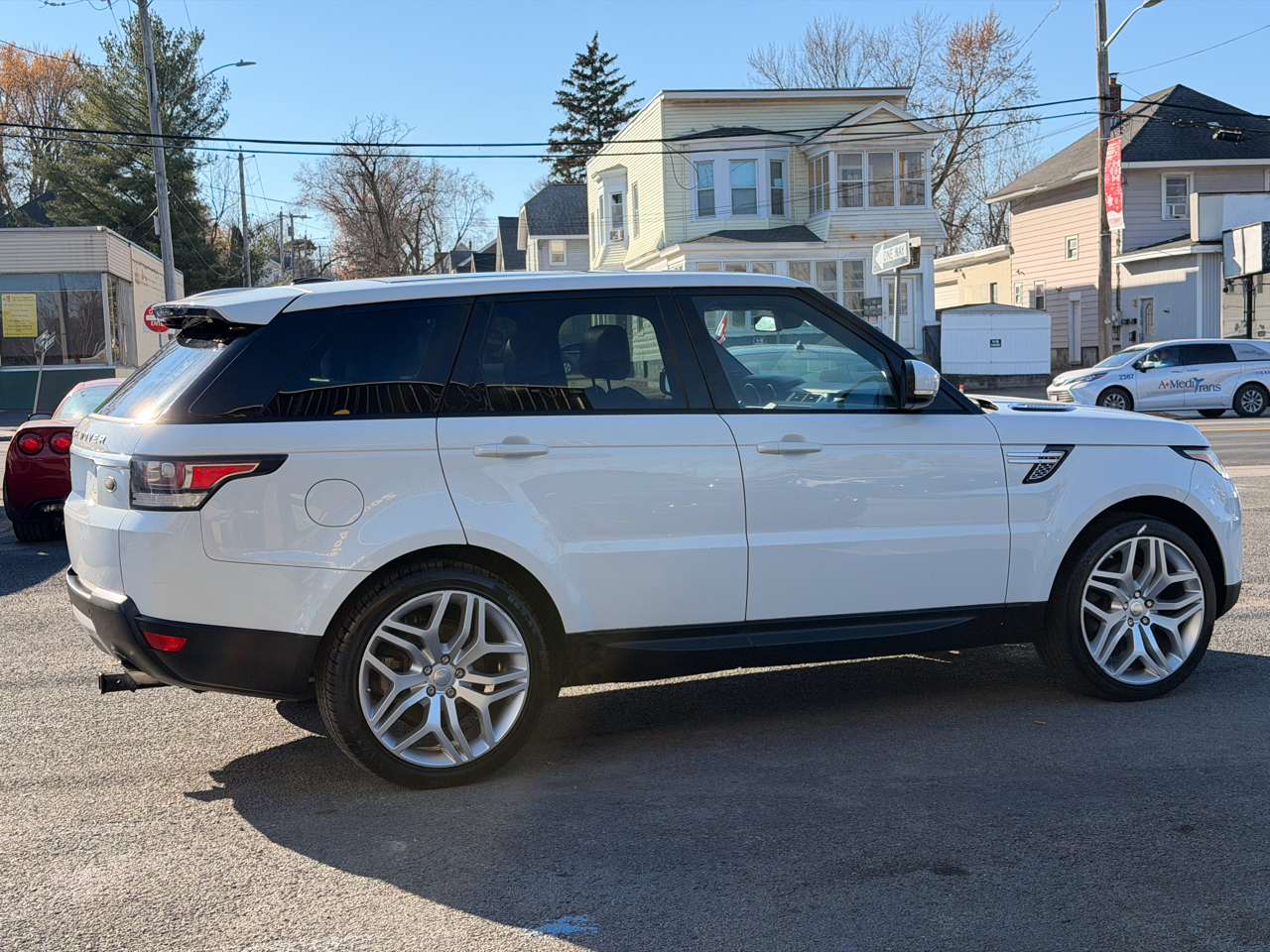 2014 Land Rover Range Rover Sport HSE photo 3