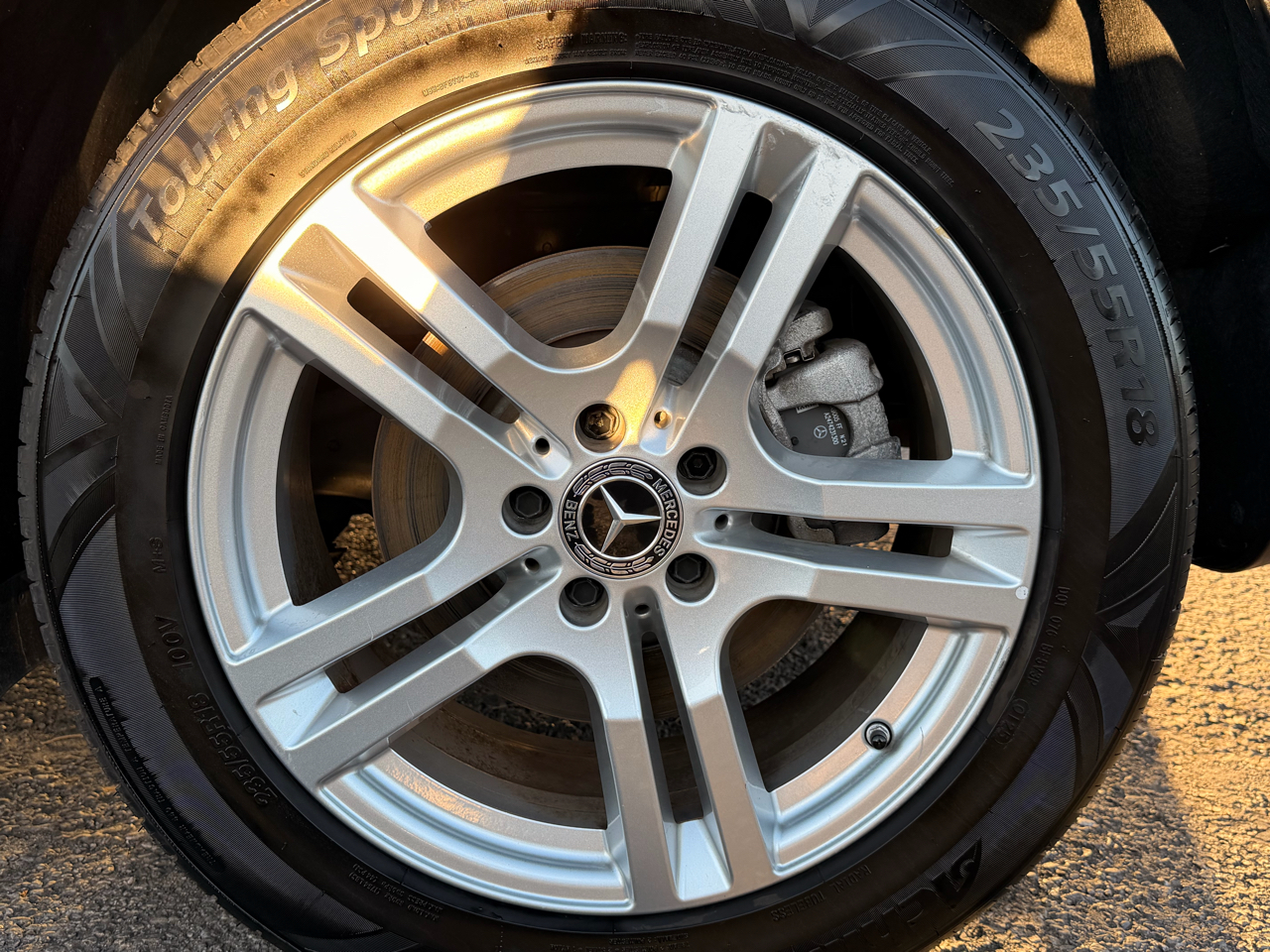 2021 Mercedes Benz GLB 250 4MATIC photo 3