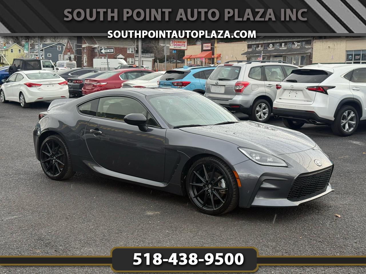 2023 Toyota GR86 Premium's photo