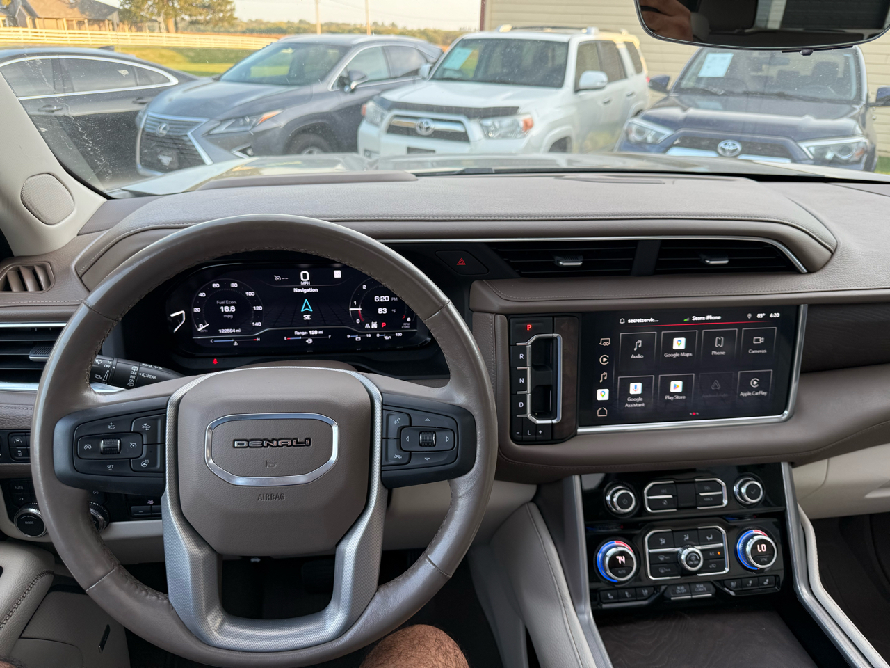 2022 Gmc Yukon Denali photo 13