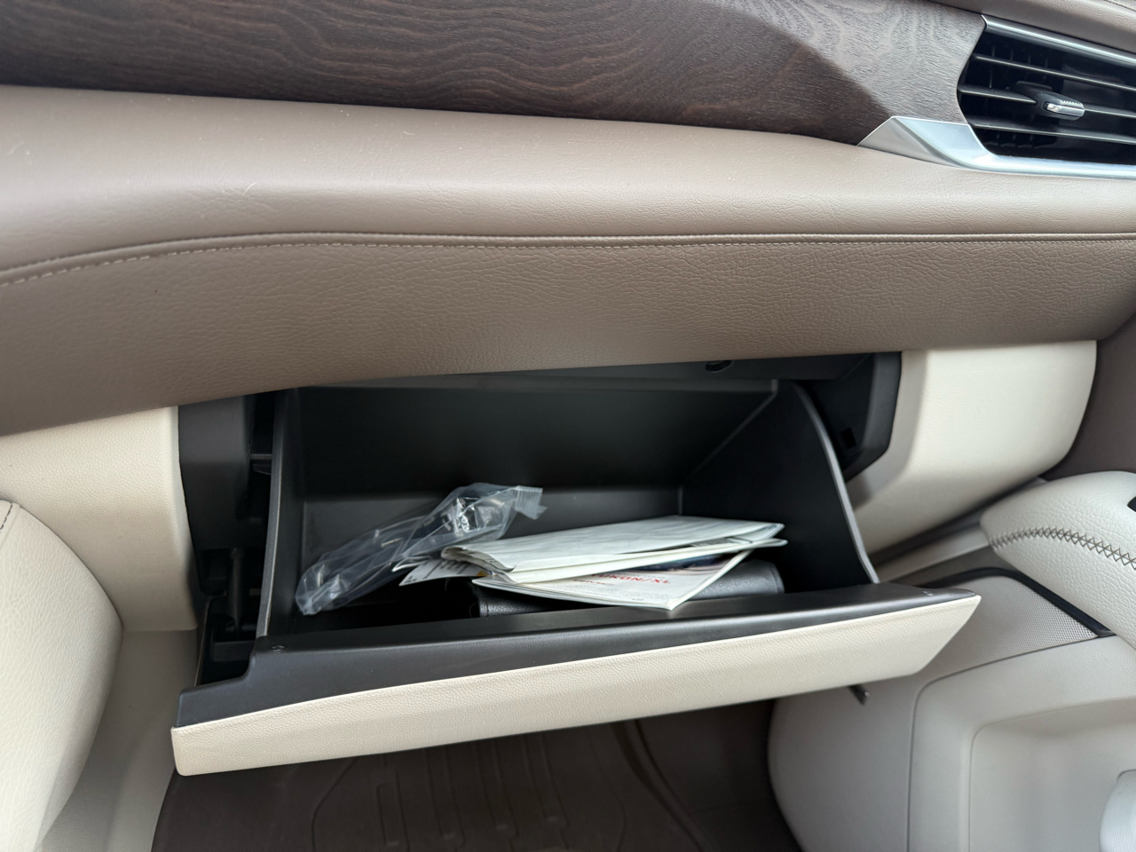 2022 Gmc Yukon Denali photo 20