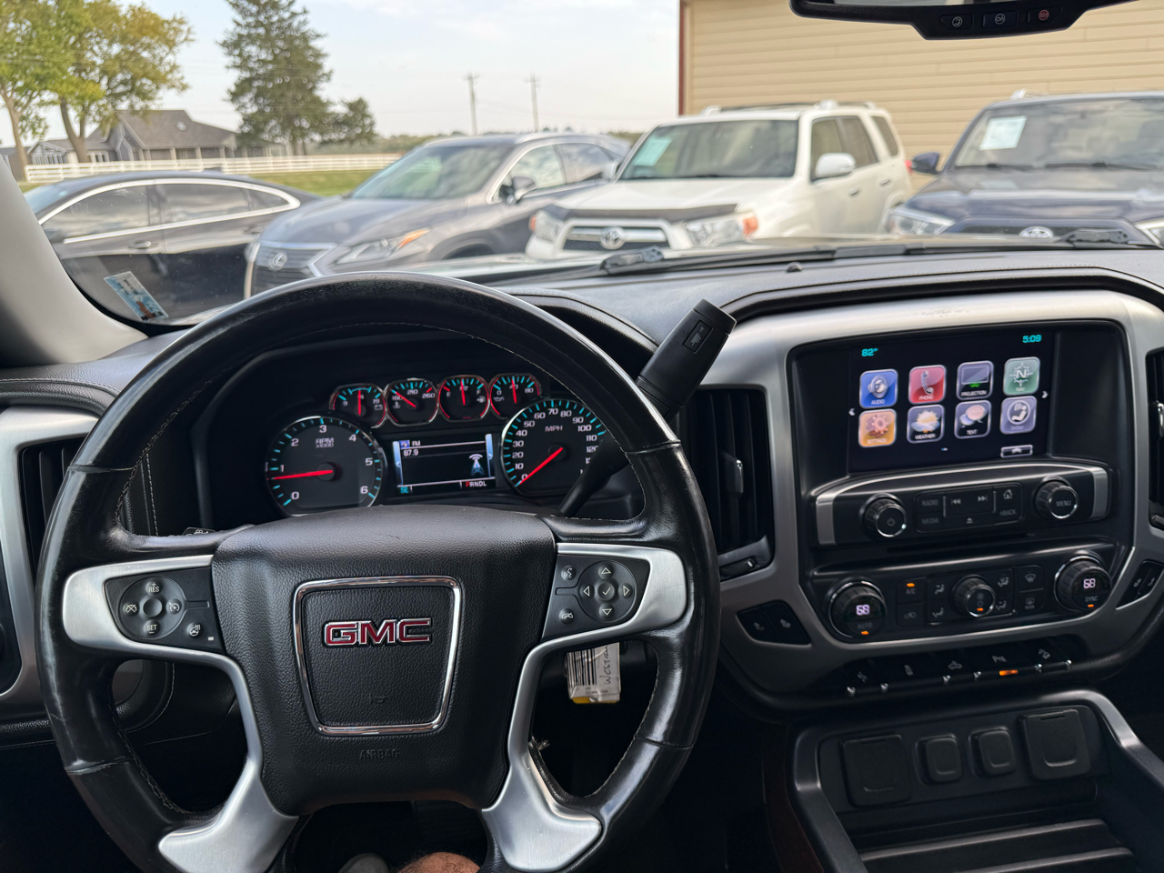 2017 Gmc Sierra 1500 SLT photo 12