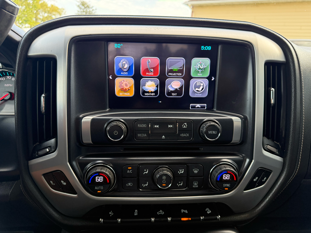 2017 Gmc Sierra 1500 SLT photo 15