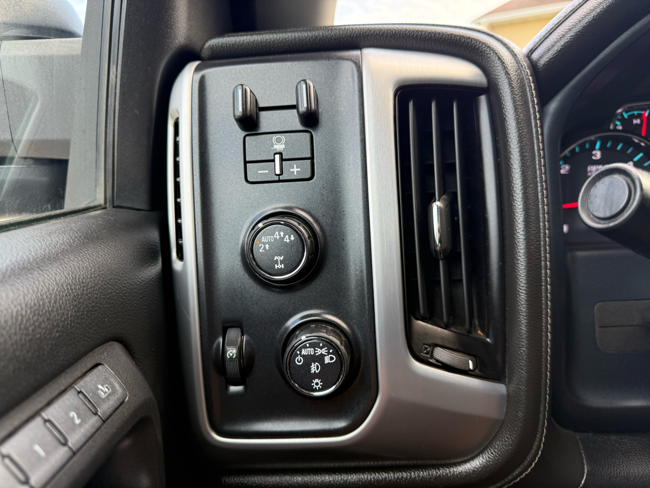 2017 Gmc Sierra 1500 SLT photo 18