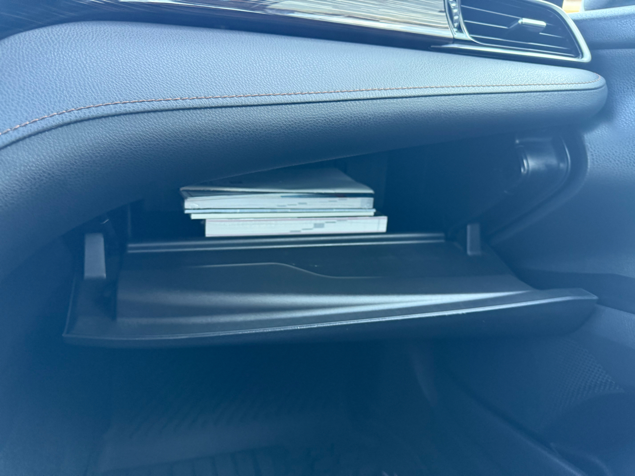 2020 Toyota Camry LE photo 20