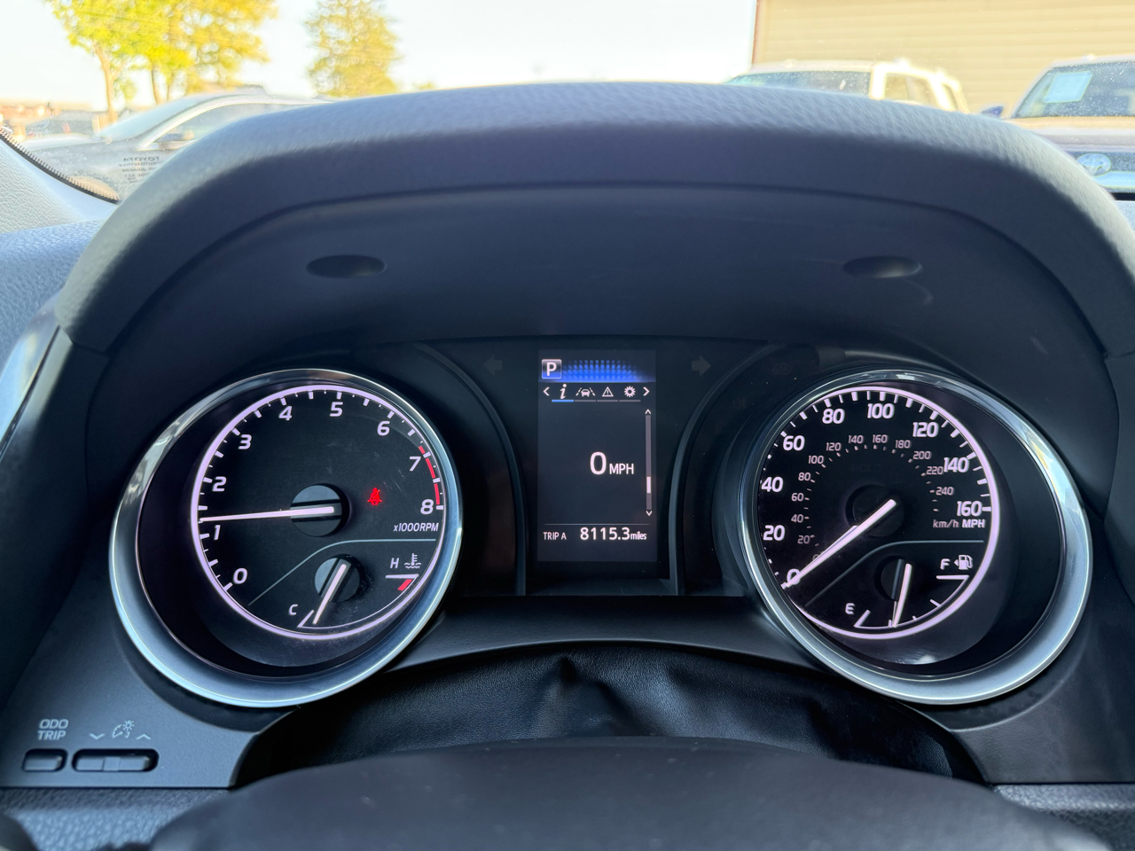 2020 Toyota Camry LE photo 24