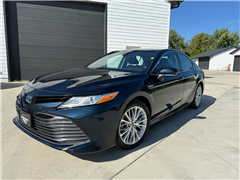 2019 Toyota Camry Hybrid 
