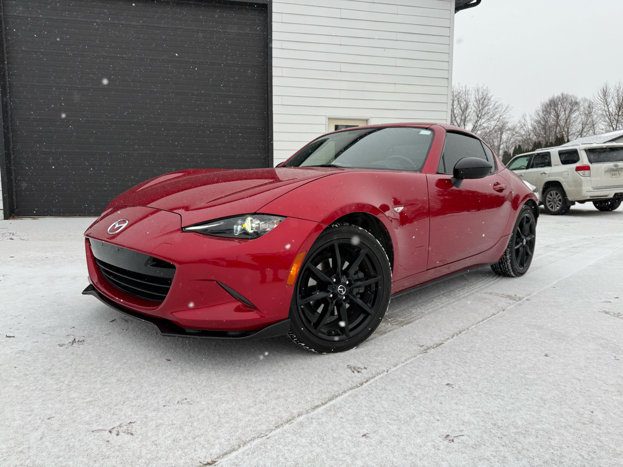 2017 Mazda MX-5 Miata RF Club 6AT