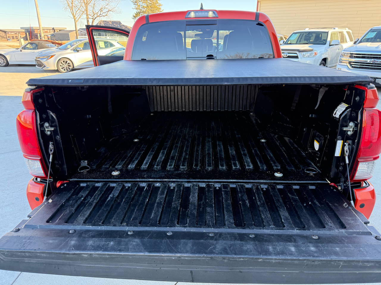 Toyota Tacoma TRD Offroad Dbl Cab 4WD at 2018
