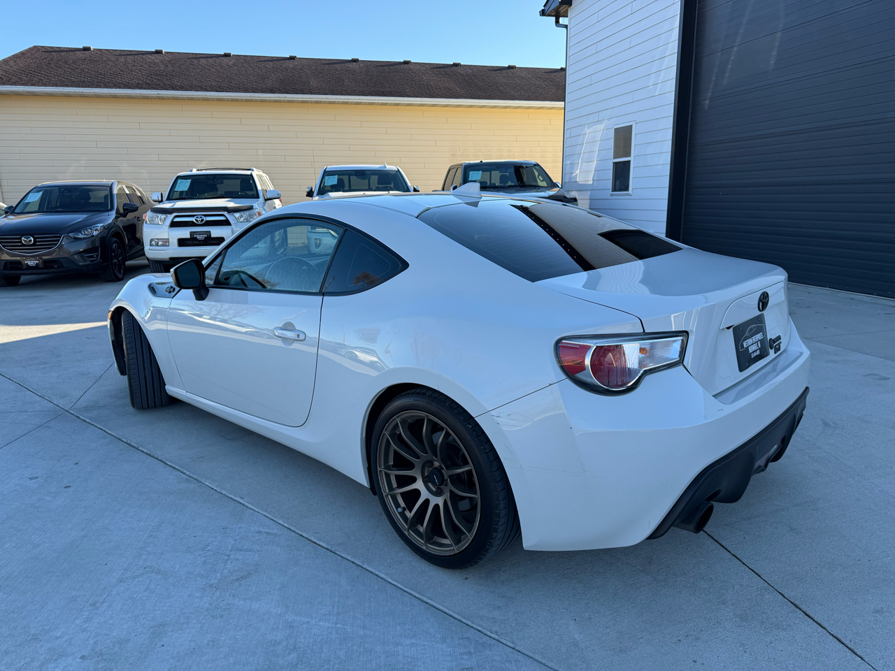 Scion FR-S 6MT 2016