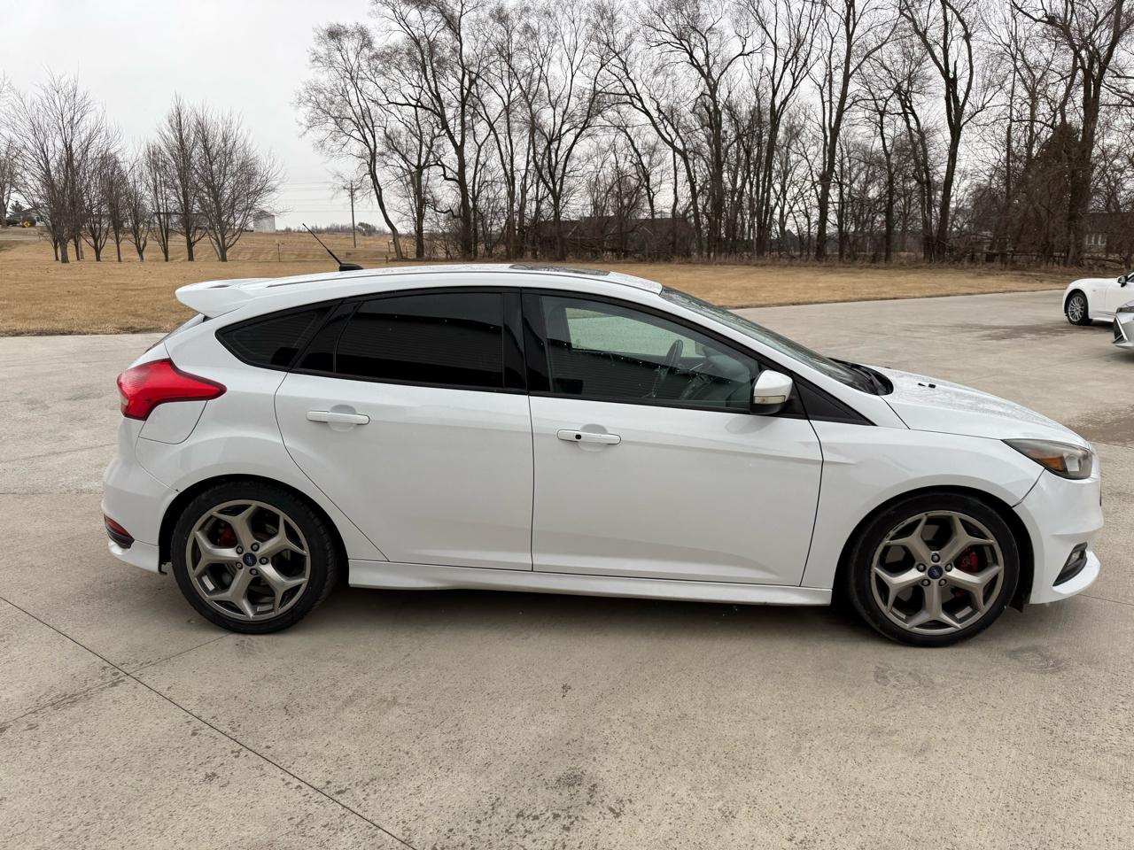 Ford Focus ST Hatch 2016