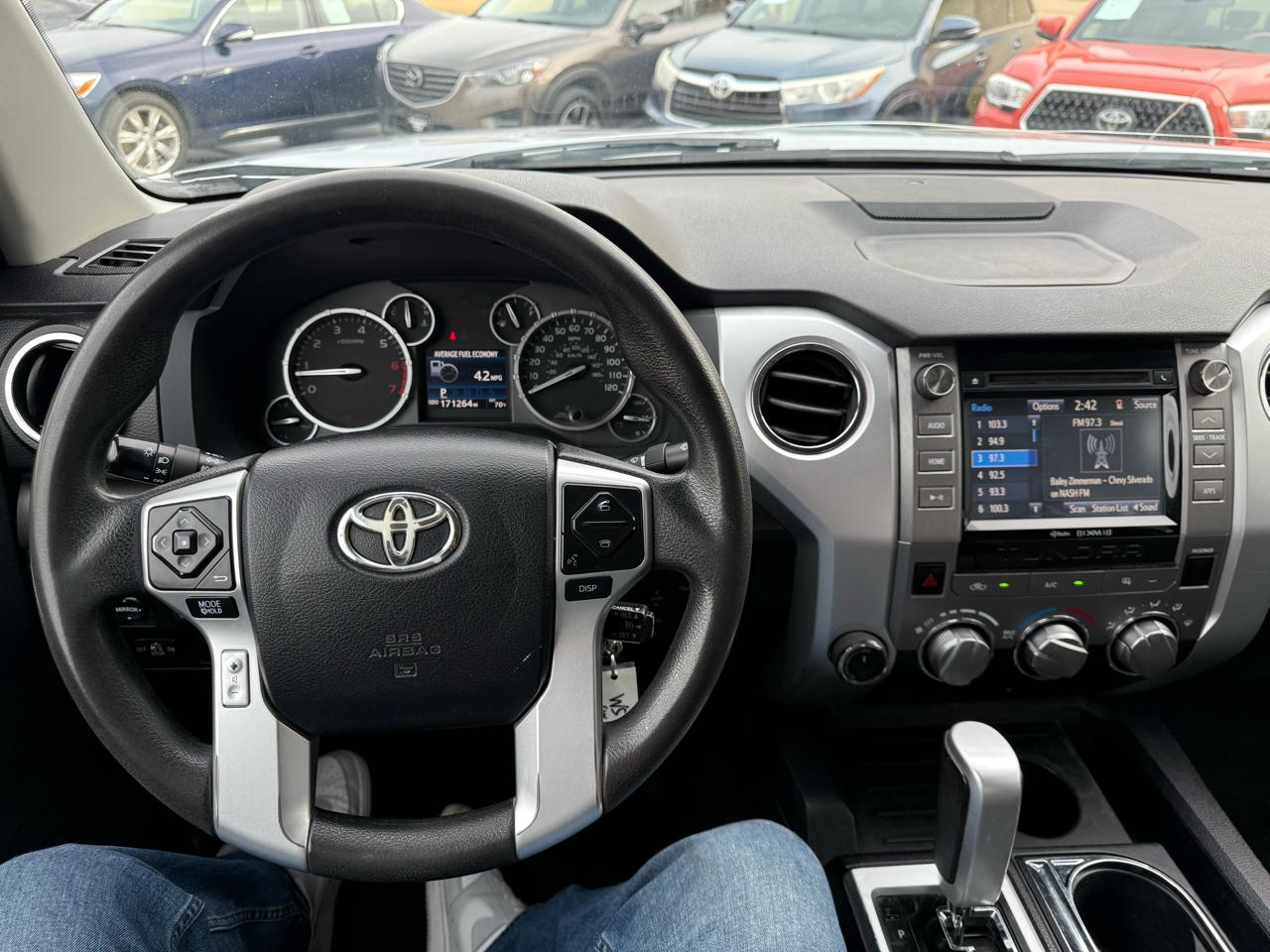 Toyota Tundra SR5 5.7L V8 FFV Double Cab 4WD 2017