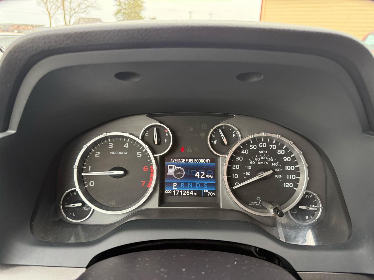 Toyota Tundra SR5 5.7L V8 FFV Double Cab 4WD 2017