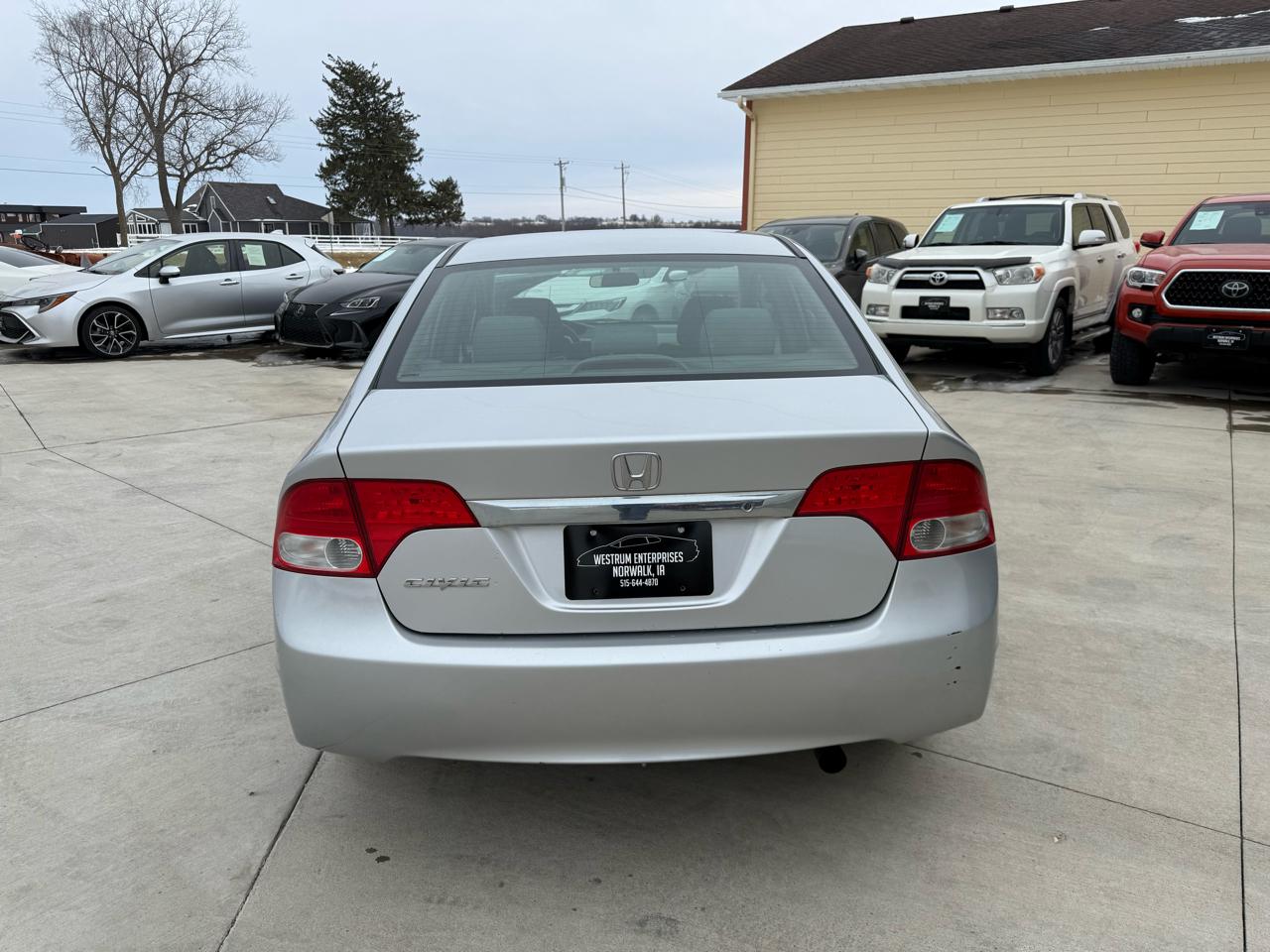 Honda Civic LX Sedan 5-Speed MT 2009