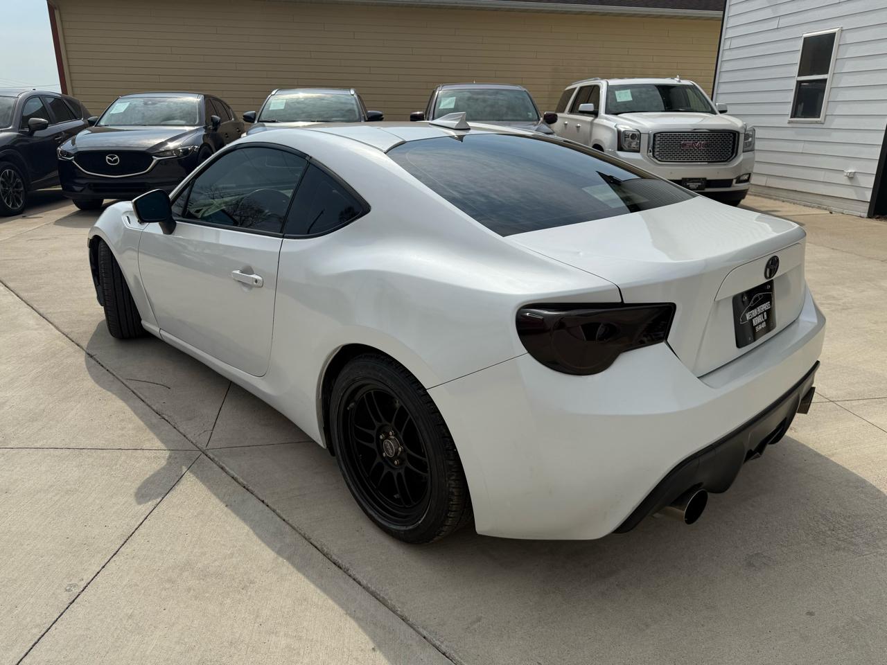 Scion FR-S 6MT 2013