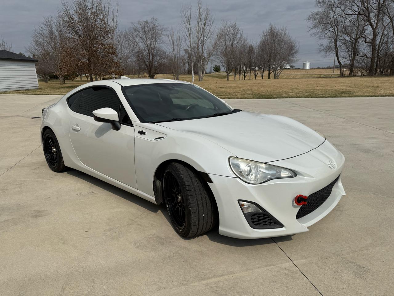Scion FR-S 6MT 2013