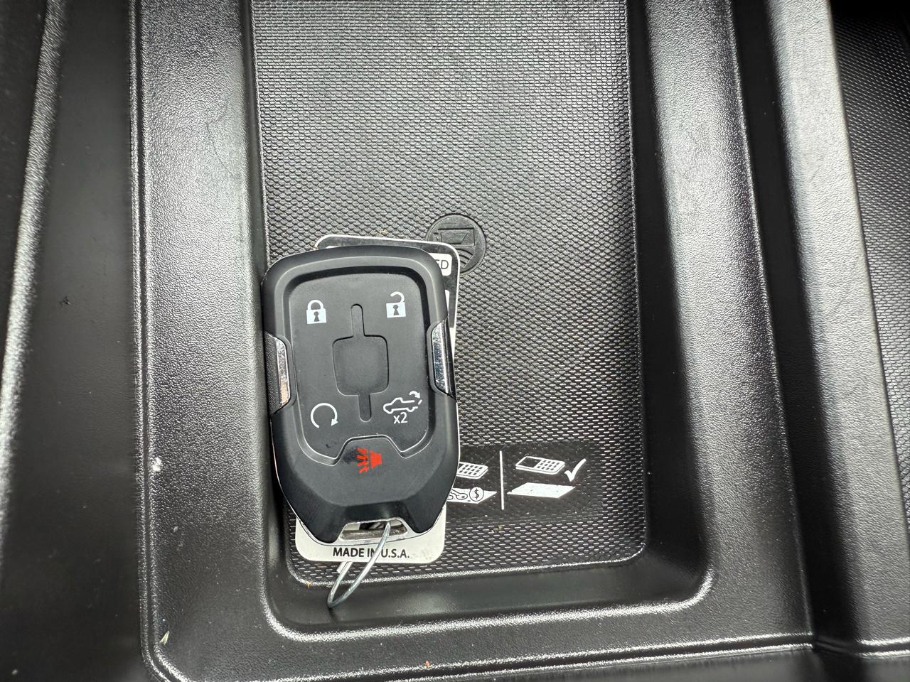 GMC Sierra 1500 AT4 Crew Cab 4WD 2019