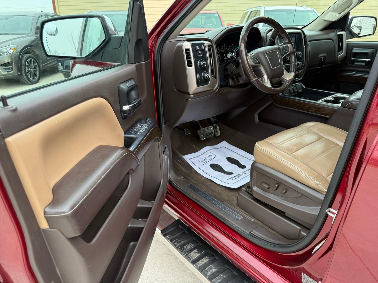 GMC Sierra 1500 Denali Crew Cab Long Box 4WD 2017